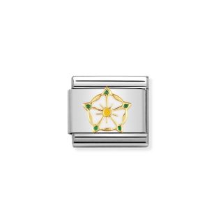 Ey’up! It’s Yorkshire Day! Happy Yorkshire day everyone ☺️ we’re so proud to be from Yorkshire and the sun is shining, there ain’t nowt better! #YorkshireDay